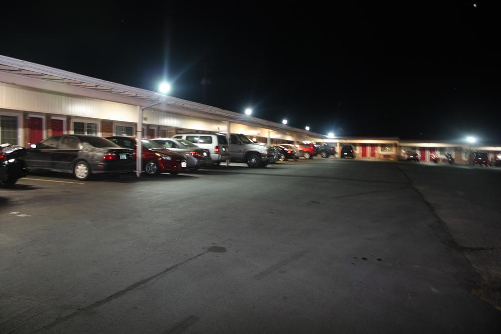 A-1 Budget Motel Klamath Falls Ngoại thất bức ảnh
